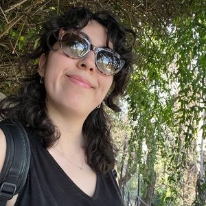 Meet your Posher, Nicole